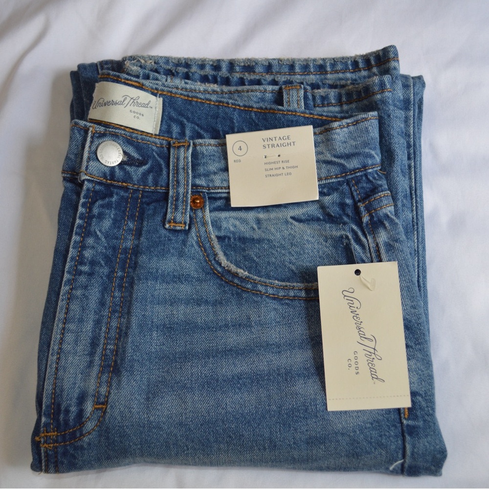 Universal Thread Highest-Rise Vintage Straight Jeans - Medium Wash 4